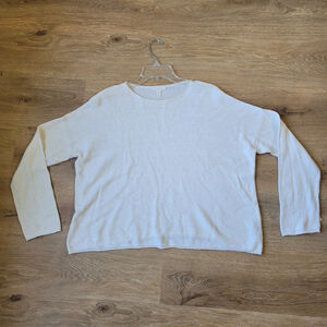NWOT Eileen Fisher White Long Sleeves Round neck Women's Top Size Medium.